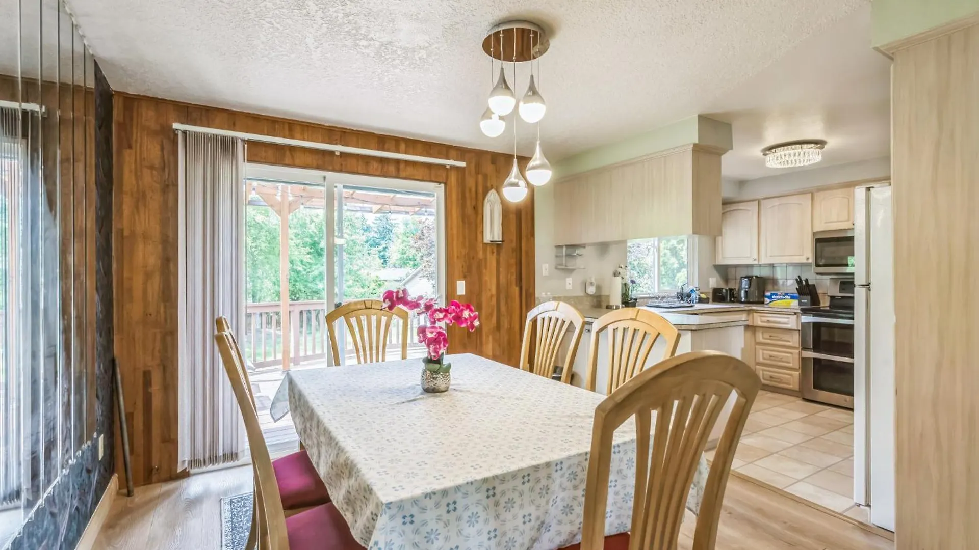 Portland Charming Home 0*,