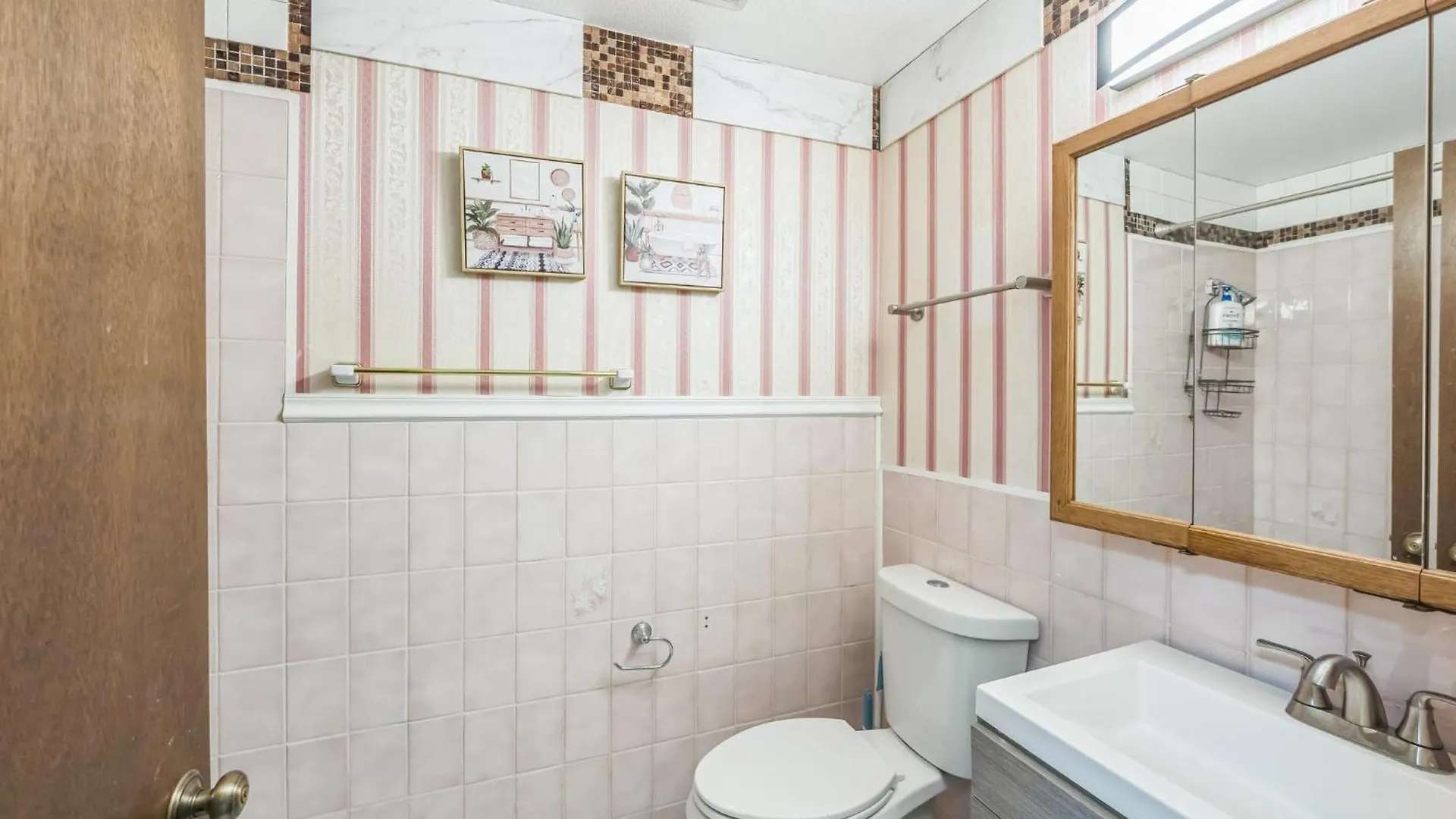 Portland Charming Home 0*,